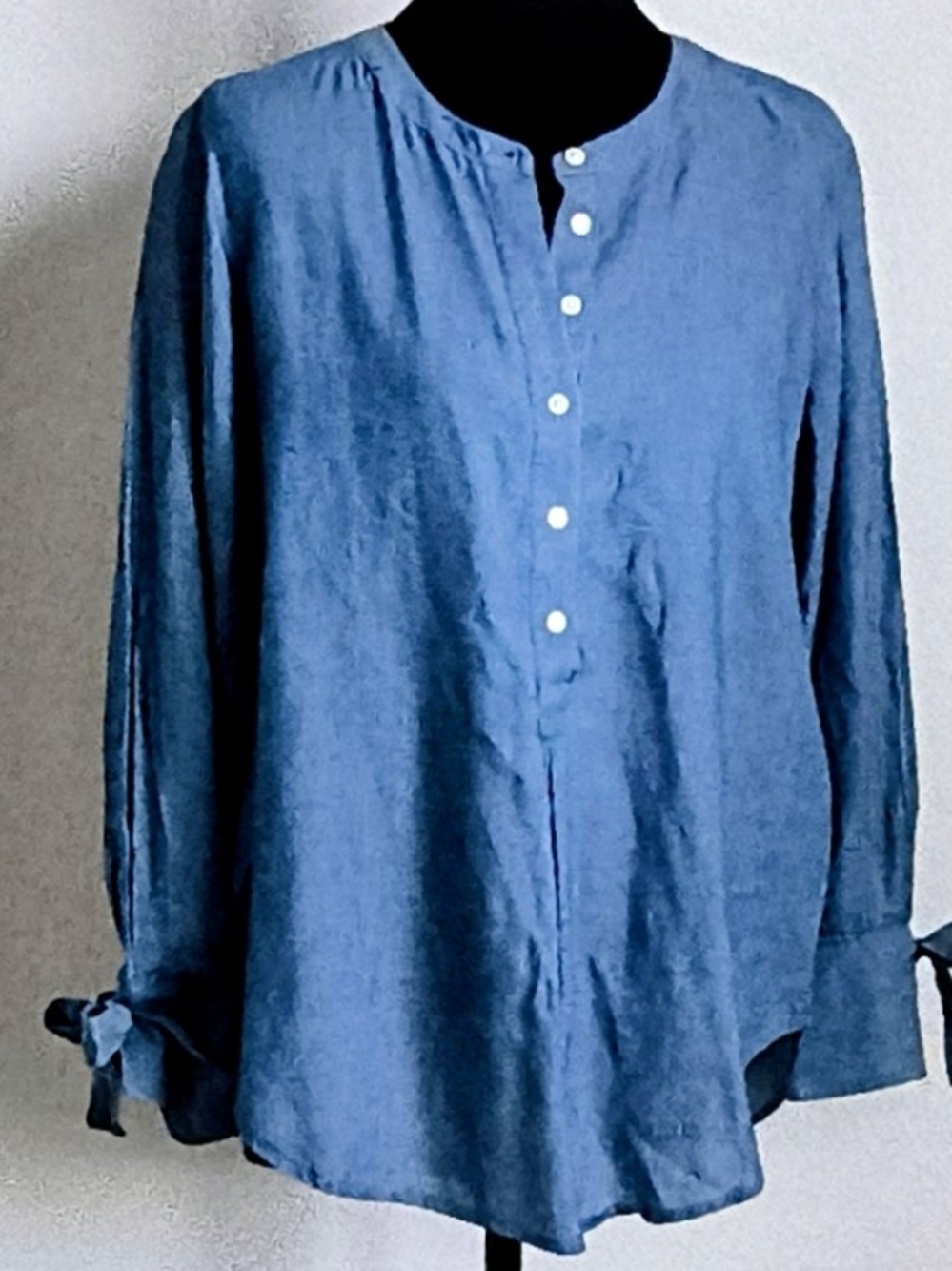 LOFT Blue Button-Front Casual Long-Sleeve Shirt